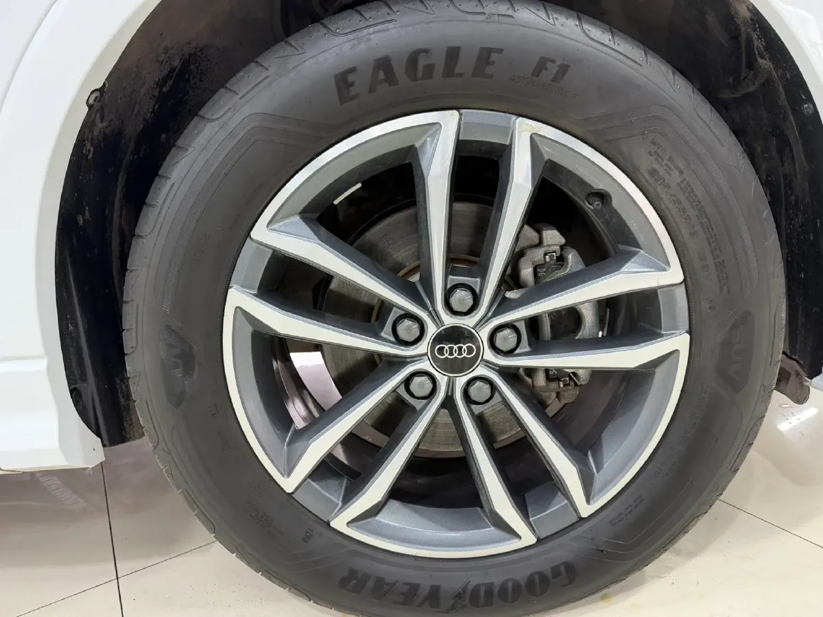 2023 Audi Q3 1.4T 150HP L4 7DCT,autocango,china used car exporter,china ev exporter,chinese used car exporter,chinese used ev exporter