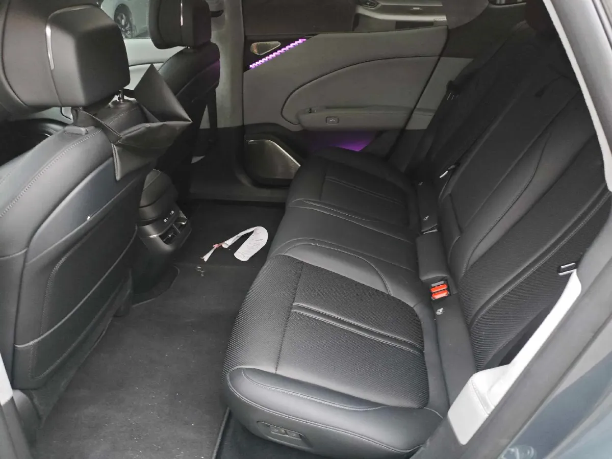 2024 Zeekr 007 BEV 75KWH,autocango,china used car exporter,china ev exporter,chinese used car exporter,chinese used ev exporter