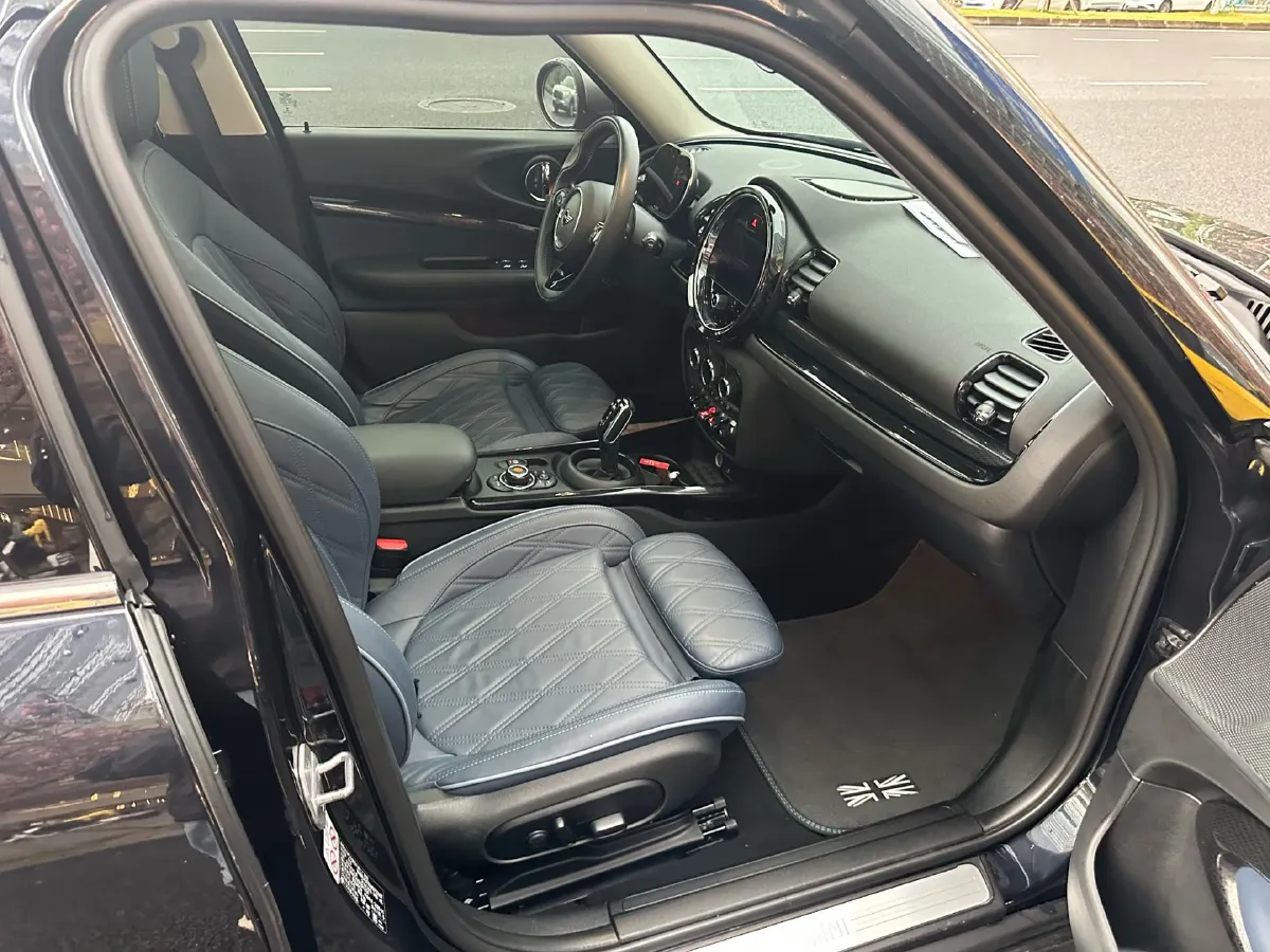 2021 MINI CLUBMAN 1.5T 136HP L3 7DCT,autocango,china used car exporter,china ev exporter,chinese used car exporter,chinese used ev exporter