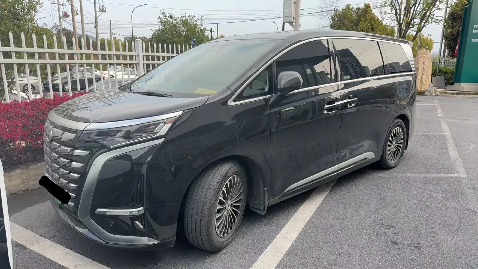 2024 Denza D9 1.5T 139HP L4 E-CVT PHEV 40KWH,autocango,china used car exporter,china ev exporter,chinese used car exporter,chinese used ev exporter