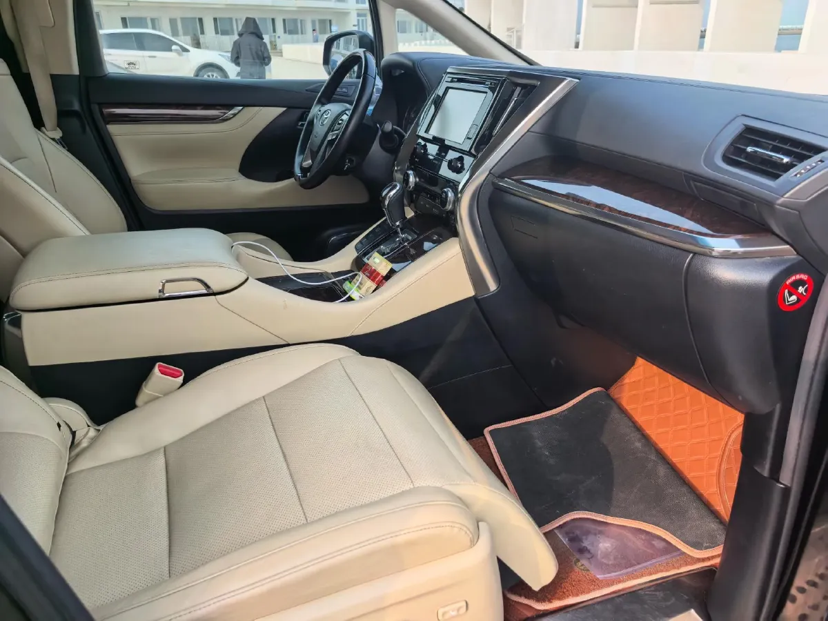 2018 Toyota Alphard 3.5L 301HP V6 8AT,autocango,china used car exporter,china ev exporter,chinese used car exporter,chinese used ev exporter