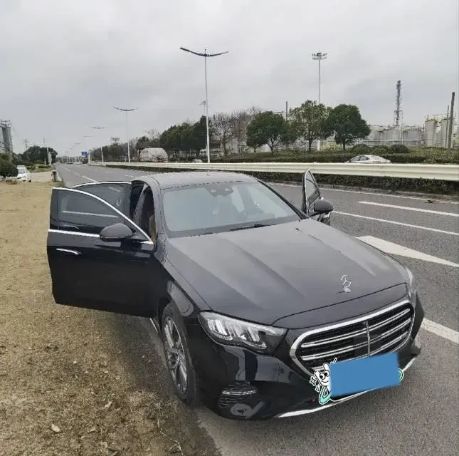 2025 Mercedes-Benz E Class 2.0T 258HP L4 9AT,autocango,china used car exporter,china ev exporter,chinese used car exporter,chinese used ev exporter