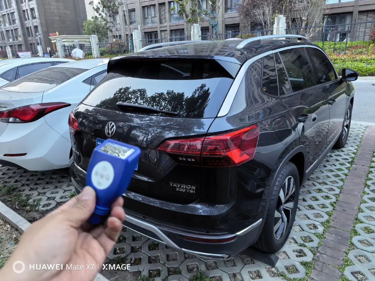 2019 Jeep Cherokee 2.0T 234HP L4 9AT,autocango,china used car exporter,china ev exporter,chinese used car exporter,chinese used ev exporter