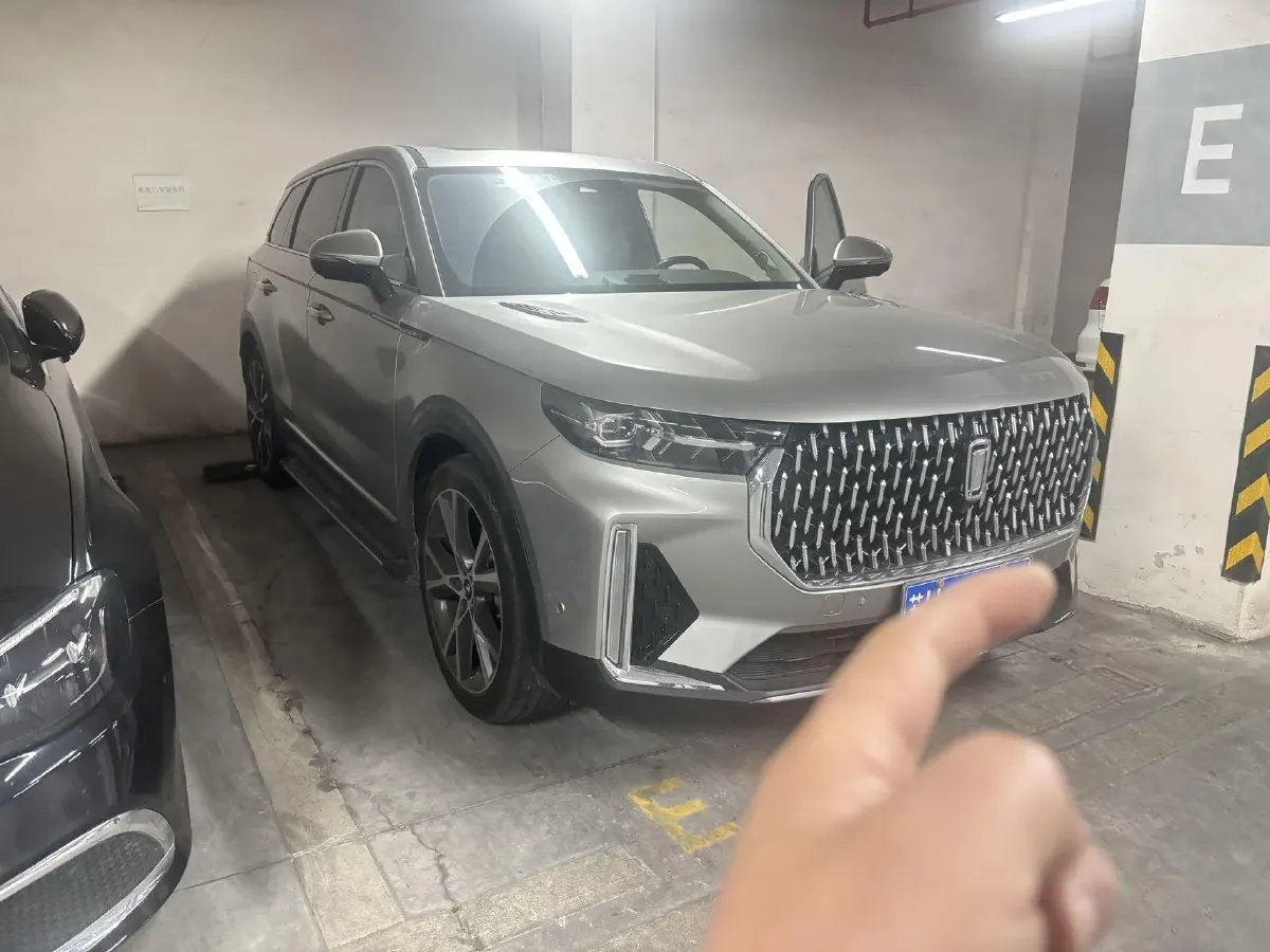 2019 DongFeng Forthing M7 2.0T 190HP L4 6AT,autocango,china used car exporter,china ev exporter,chinese used car exporter,chinese used ev exporter