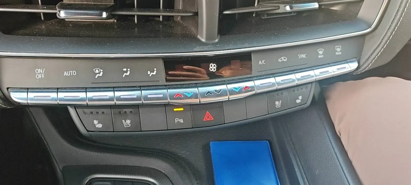 2022 Cadillac CT5 2.0T 237HP L4 10AT,autocango,china used car exporter,china ev exporter,chinese used car exporter,chinese used ev exporter