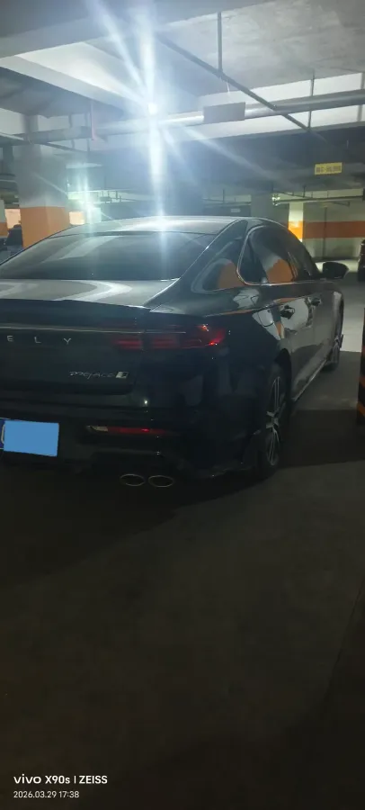 2023 Geely Preface 1.5T 181HP L4 7DCT,autocango,china used car exporter,china ev exporter,chinese used car exporter,chinese used ev exporter