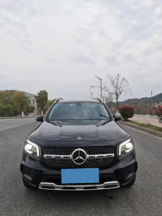 2020 Mercedes-Benz GLB Class 1.3T 163HP L4 7DCT,autocango,china used car exporter,china ev exporter,chinese used car exporter,chinese used ev exporter