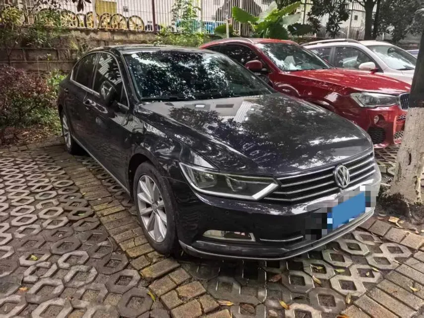 2018 Volkswagen Magotan 1.8T 180HP L4 7DCT,autocango,china used car exporter,china ev exporter,chinese used car exporter,chinese used ev exporter