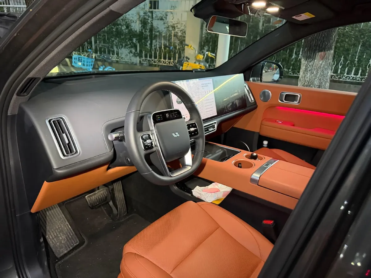 2025 Li L6 Range Extended 154HP L4 REEV,autocango,china used car exporter,china ev exporter,chinese used car exporter,chinese used ev exporter