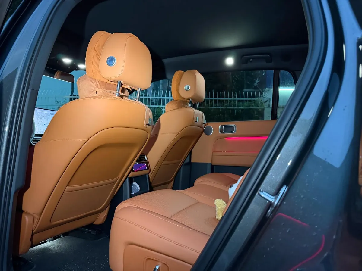 2025 Li L6 Range Extended 154HP L4 REEV,autocango,china used car exporter,china ev exporter,chinese used car exporter,chinese used ev exporter