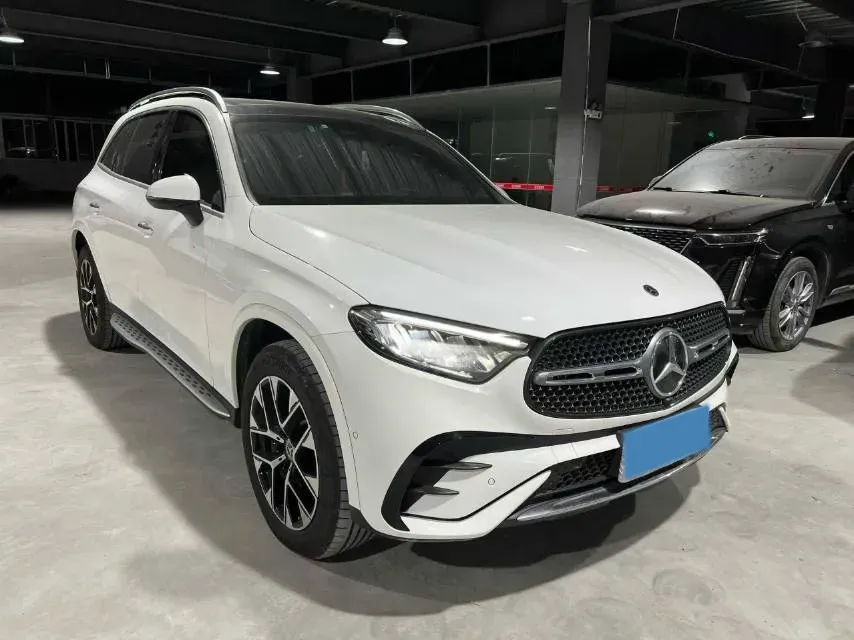 2024 Mercedes-Benz GLC Class 2.0T 204HP L4 9AT,autocango,china used car exporter,china ev exporter,chinese used car exporter,chinese used ev exporter