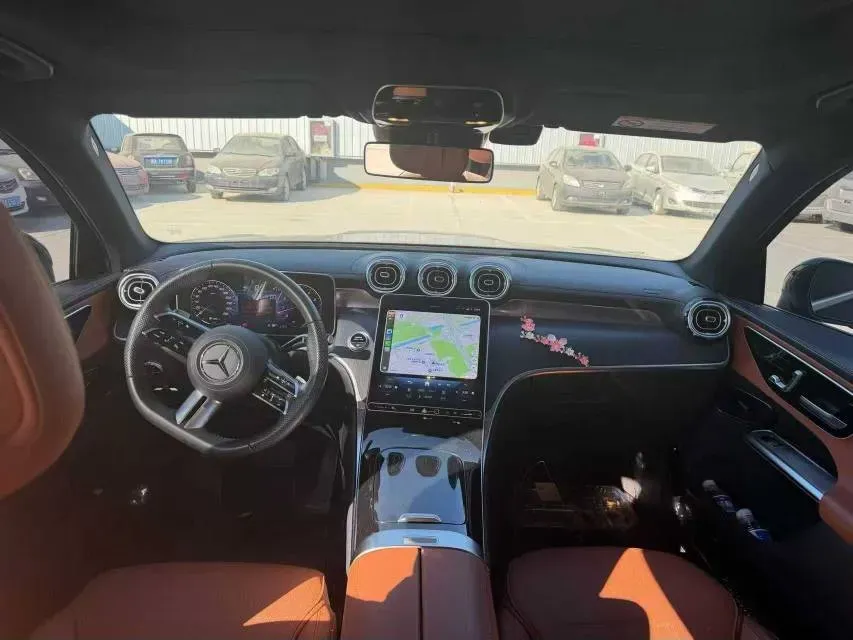 2024 Mercedes-Benz GLC Class 2.0T 204HP L4 9AT,autocango,china used car exporter,china ev exporter,chinese used car exporter,chinese used ev exporter