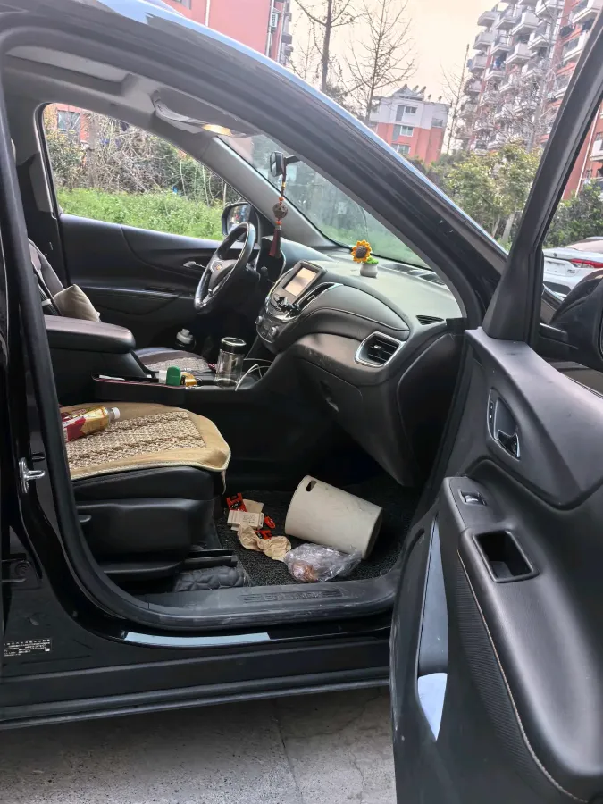 2019 Chevrolet Equinox 1.5T 169HP L4 6AT,autocango,china used car exporter,china ev exporter,chinese used car exporter,chinese used ev exporter