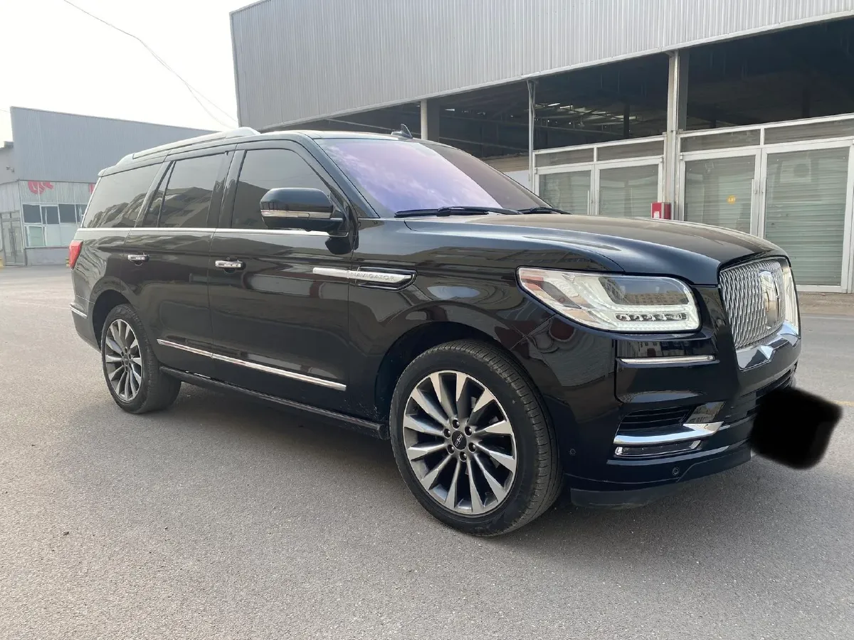2018 Lincoln Navigator 3.5T 415HP V6 10AT,autocango,china used car exporter,china ev exporter,chinese used car exporter,chinese used ev exporter