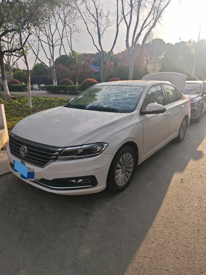2018 Skoda Karoq 1.4T 150HP L4 7DCT,autocango,china used car exporter,china ev exporter,chinese used car exporter,chinese used ev exporter