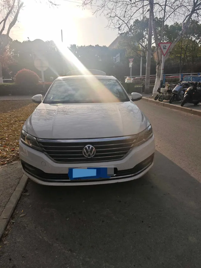 2018 Skoda Karoq 1.4T 150HP L4 7DCT,autocango,china used car exporter,china ev exporter,chinese used car exporter,chinese used ev exporter