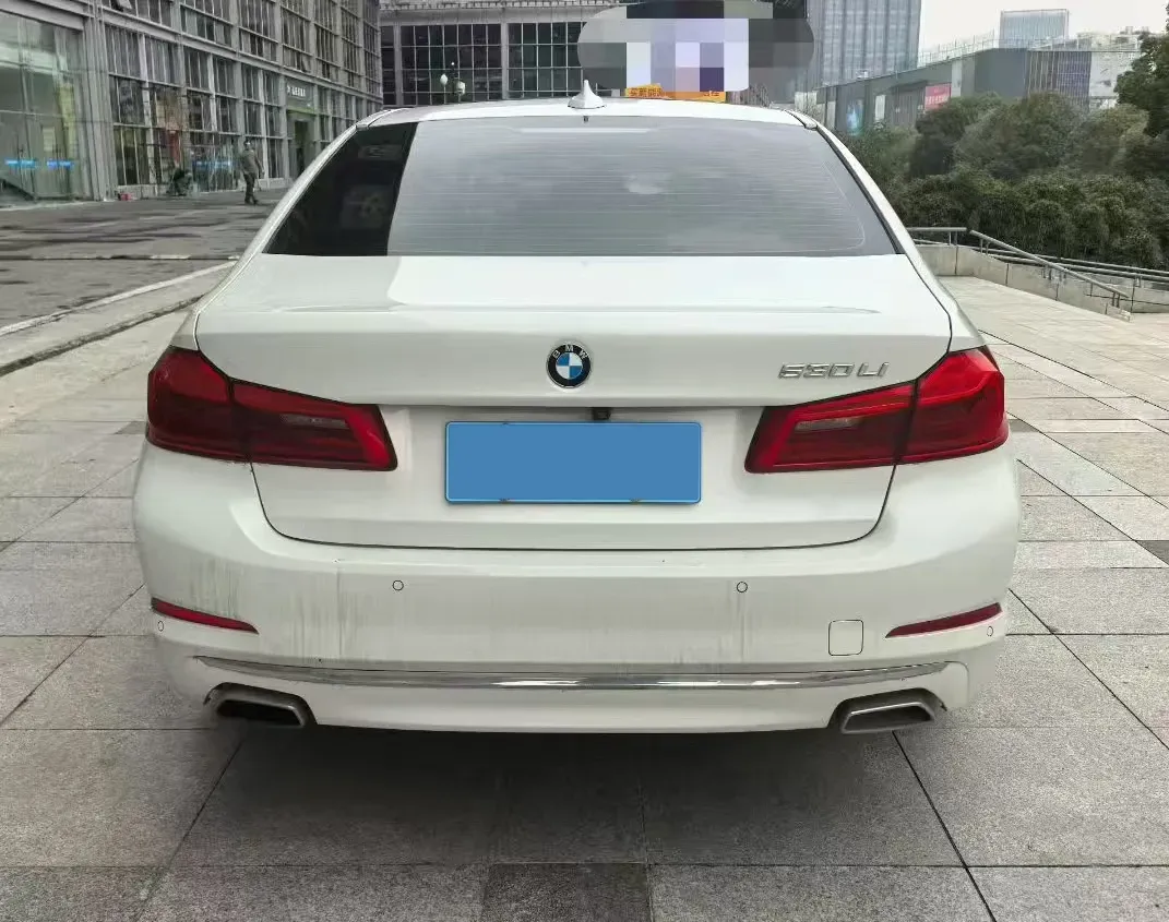 2020 BMW 5 Series 2.0T 252HP L4 8AT,autocango,china used car exporter,china ev exporter,chinese used car exporter,chinese used ev exporter