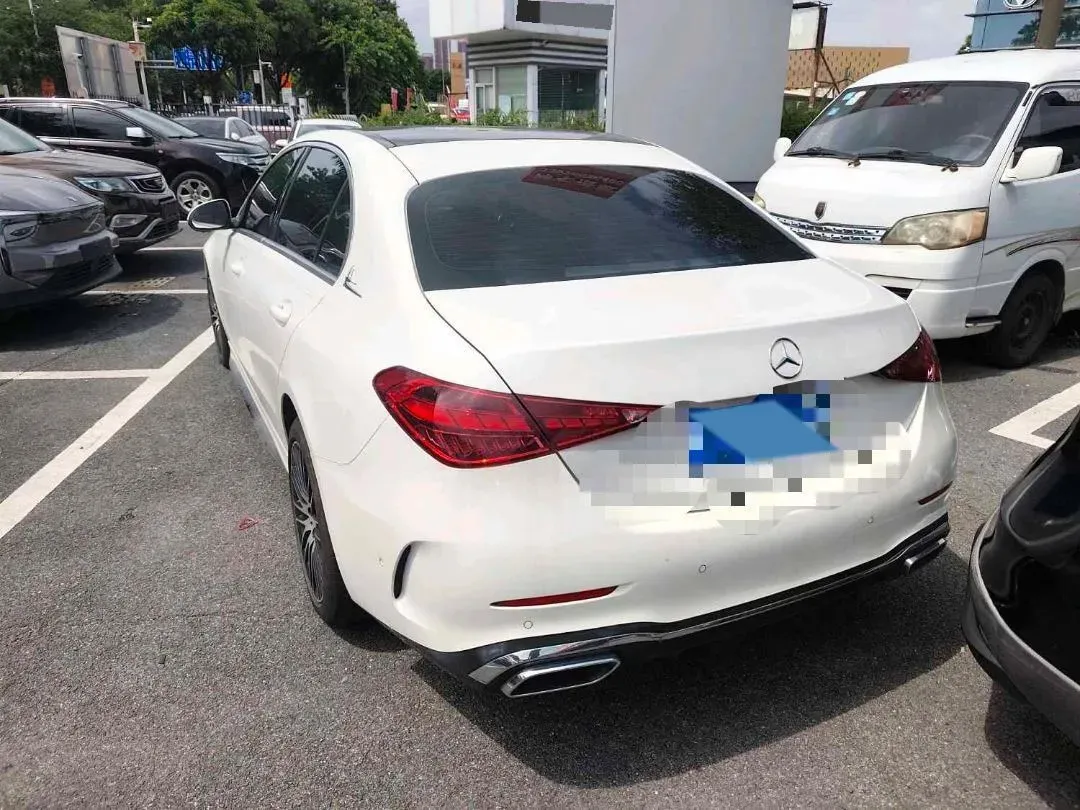 2024 Mercedes-Benz C Class 1.5T 204HP L4 9AT,autocango,china used car exporter,china ev exporter,chinese used car exporter,chinese used ev exporter