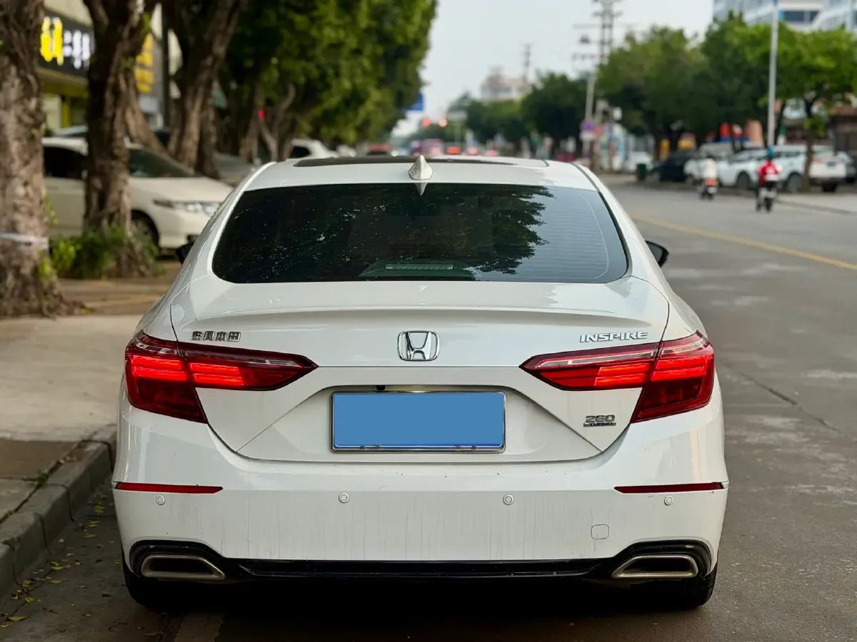 2022 Honda Inspire 1.5T 194HP L4 CVT,autocango,china used car exporter,china ev exporter,chinese used car exporter,chinese used ev exporter