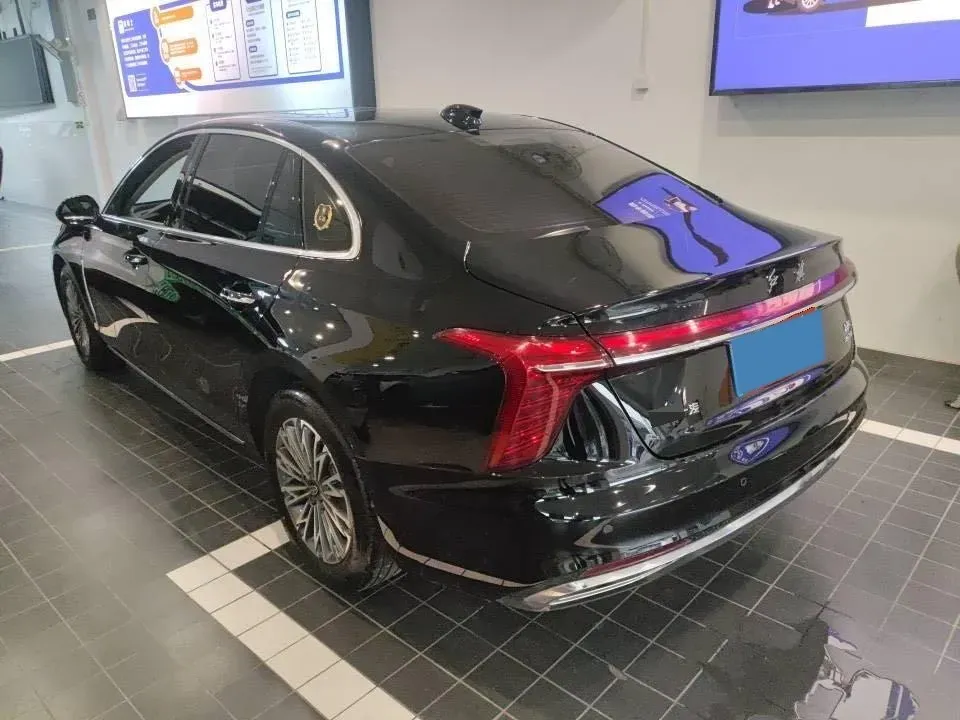 2025 HongQi H5 1.5T 169HP L4 7DCT,autocango,china used car exporter,china ev exporter,chinese used car exporter,chinese used ev exporter