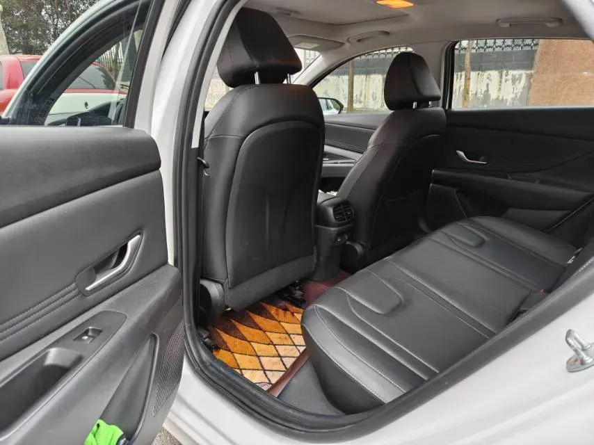 2022 Hyundai Elantra 1.5L 115HP L4 CVT,autocango,china used car exporter,china ev exporter,chinese used car exporter,chinese used ev exporter