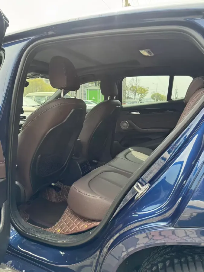 2021 BMW X2 2.0T 192HP L4 7DCT,autocango,china used car exporter,china ev exporter,chinese used car exporter,chinese used ev exporter