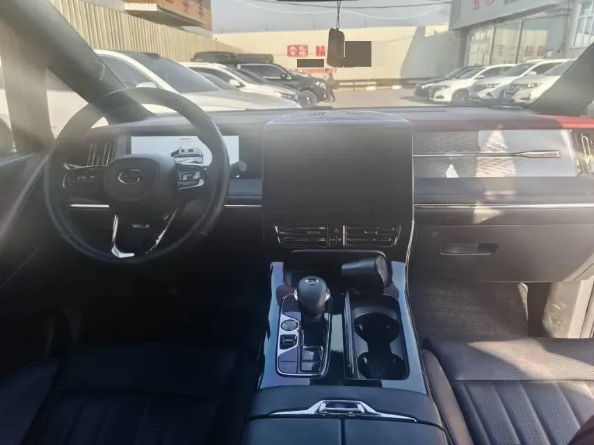 2023 GAC Trumpchi M8 2.0T 252HP L4 8AT,autocango,china used car exporter,china ev exporter,chinese used car exporter,chinese used ev exporter