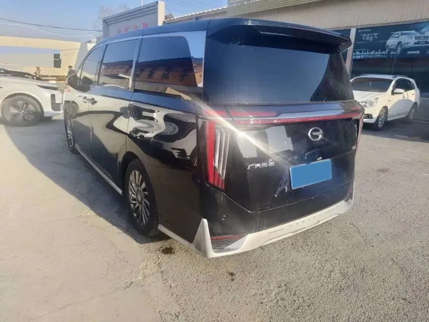 2023 GAC Trumpchi M8 2.0T 252HP L4 8AT,autocango,china used car exporter,china ev exporter,chinese used car exporter,chinese used ev exporter