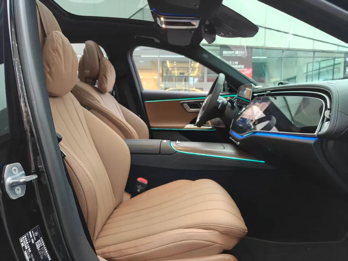 2025 Mercedes-Benz E Class 2.0T 258HP L4 9AT,autocango,china used car exporter,china ev exporter,chinese used car exporter,chinese used ev exporter