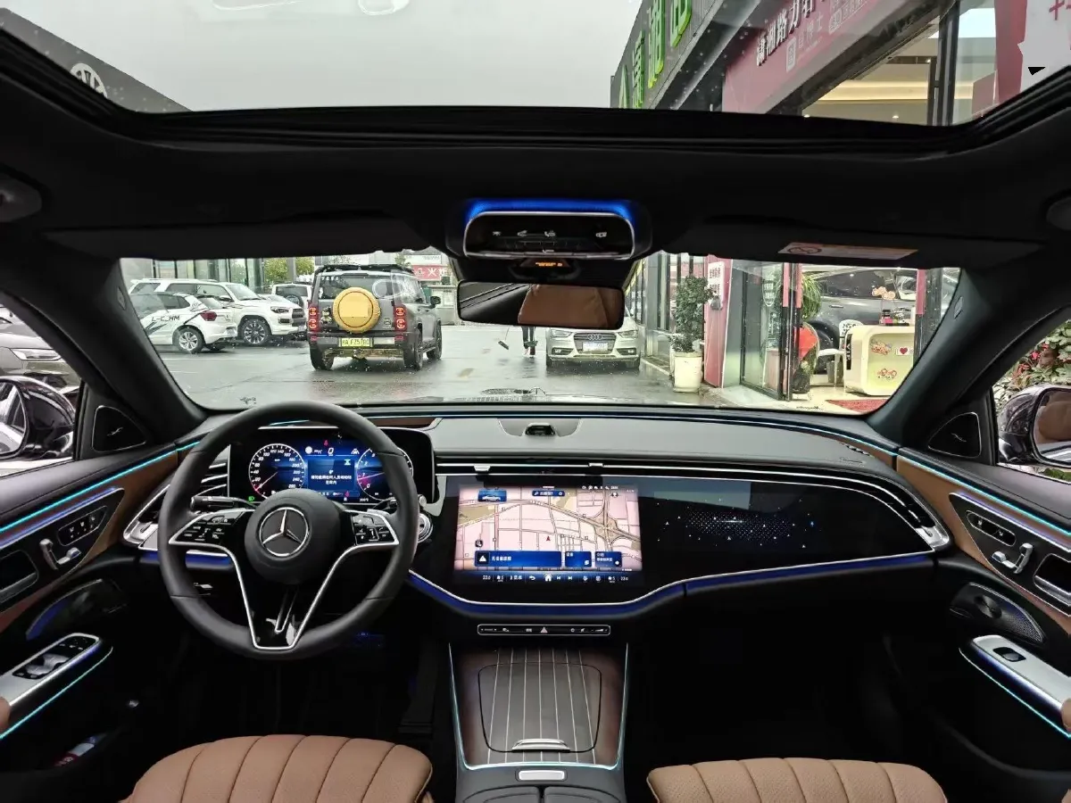 2025 Mercedes-Benz E Class 2.0T 258HP L4 9AT,autocango,china used car exporter,china ev exporter,chinese used car exporter,chinese used ev exporter