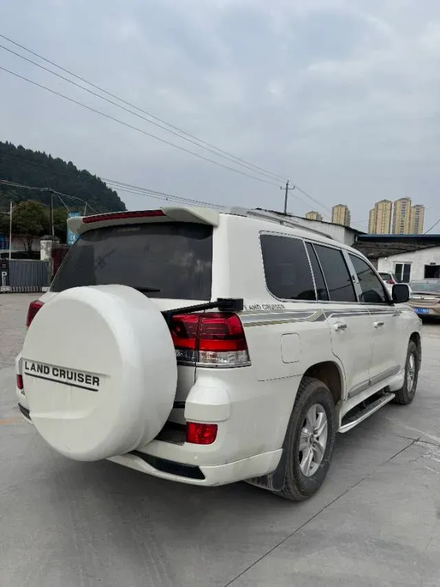 2019 Chevrolet Trax 1.0T 125HP L3 6AT,autocango,china used car exporter,china ev exporter,chinese used car exporter,chinese used ev exporter