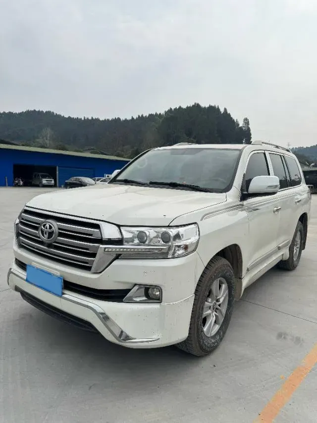 2019 Chevrolet Trax 1.0T 125HP L3 6AT,autocango,china used car exporter,china ev exporter,chinese used car exporter,chinese used ev exporter