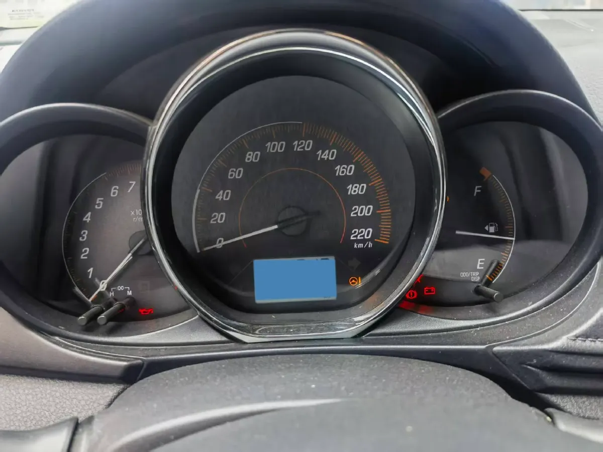 2021 Toyota Yaris L 1.5L 112HP L4 CVT,autocango,china used car exporter,china ev exporter,chinese used car exporter,chinese used ev exporter