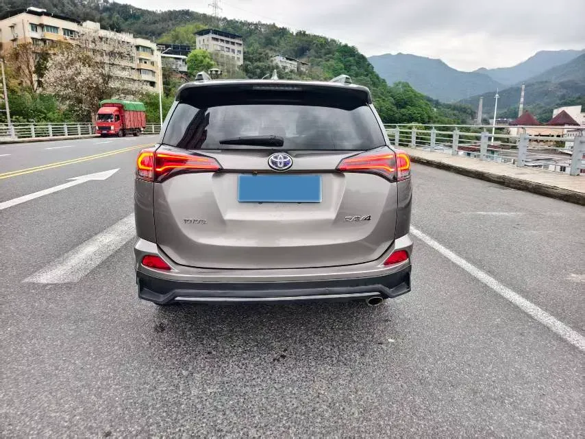 2019 Subaru Legacy 2.5L 175HP H4 CVT,autocango,china used car exporter,china ev exporter,chinese used car exporter,chinese used ev exporter