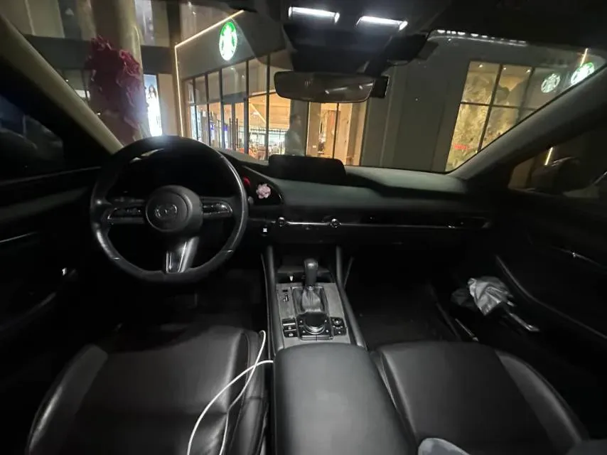2020 Mazda 3 Axela 2.0L 158HP L4 6AT,autocango,china used car exporter,china ev exporter,chinese used car exporter,chinese used ev exporter