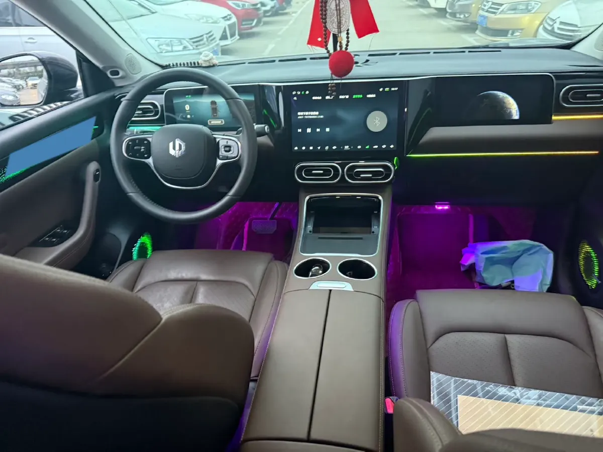 2023 Leapmotor C11 BEV 69.2KWH,autocango,china used car exporter,china ev exporter,chinese used car exporter,chinese used ev exporter