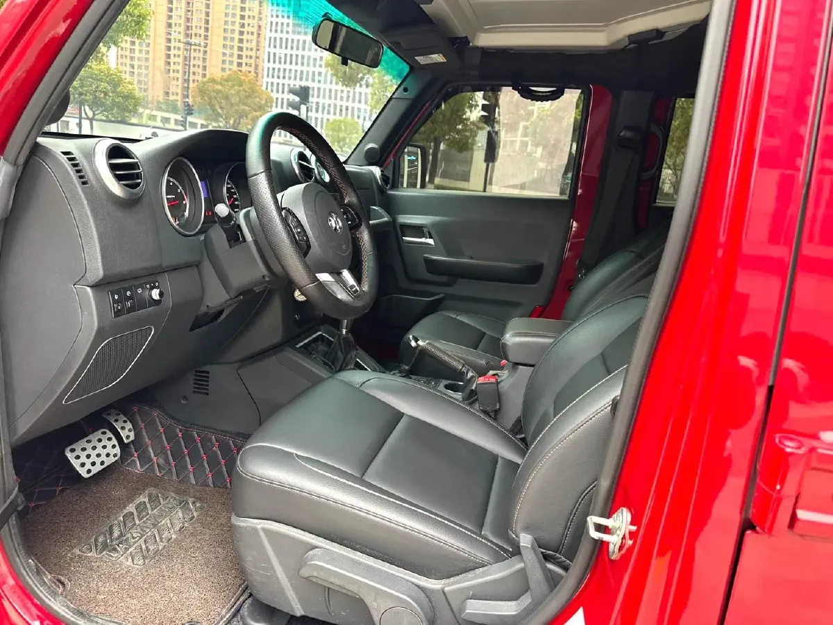 2017 Beijing BJ40 2.3T 250HP L4 6AT,autocango,china used car exporter,china ev exporter,chinese used car exporter,chinese used ev exporter