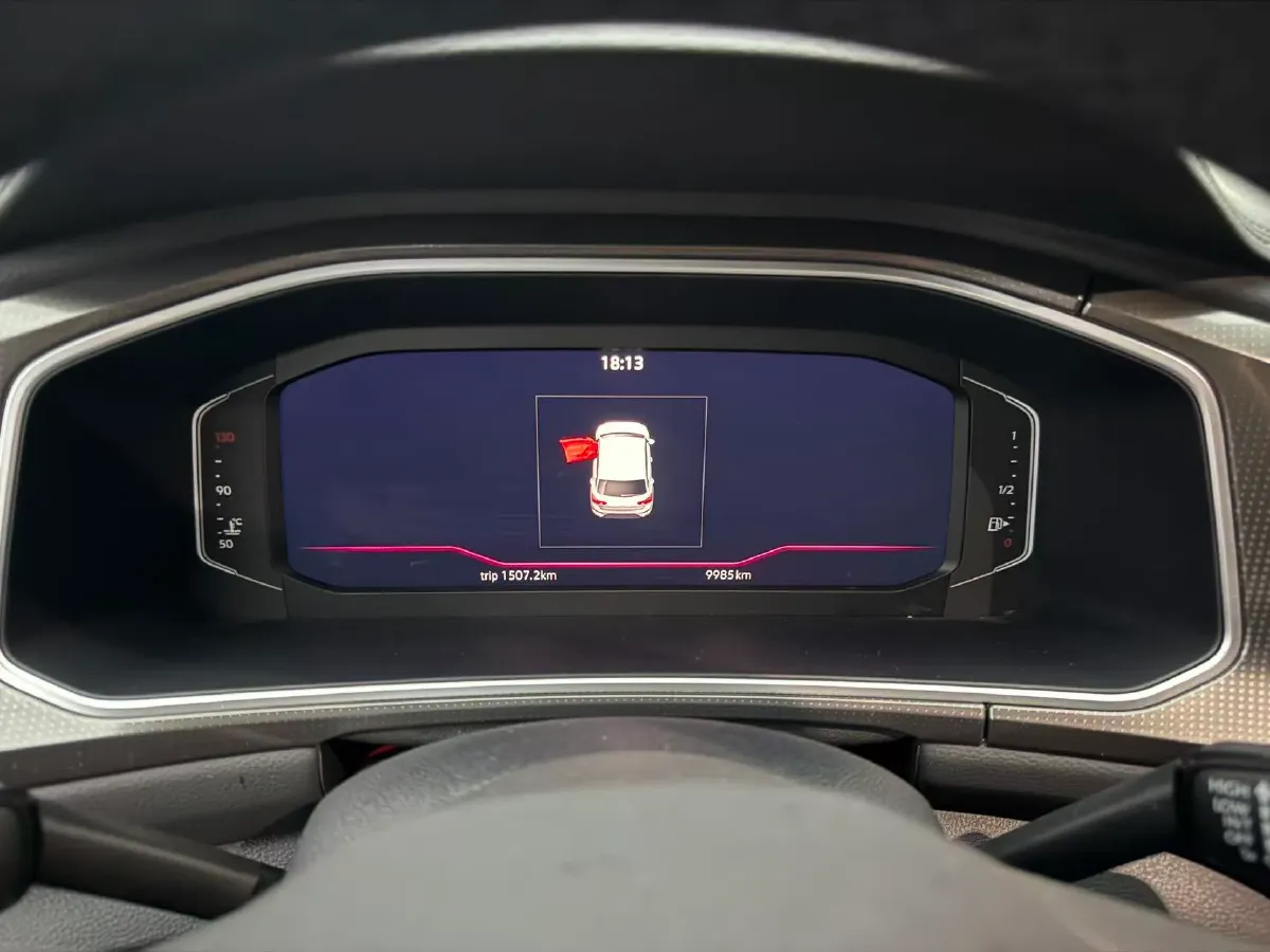 2024 Volkswagen T-Roc 1.5T 160HP L4 7DCT,autocango,china used car exporter,china ev exporter,chinese used car exporter,chinese used ev exporter