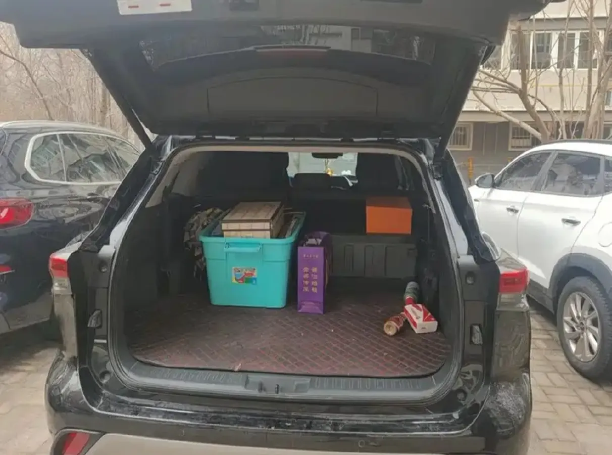 2023 Toyota Highlander 2.5L 189HP L4 E-CVT Hybrid,autocango,china used car exporter,china ev exporter,chinese used car exporter,chinese used ev exporter