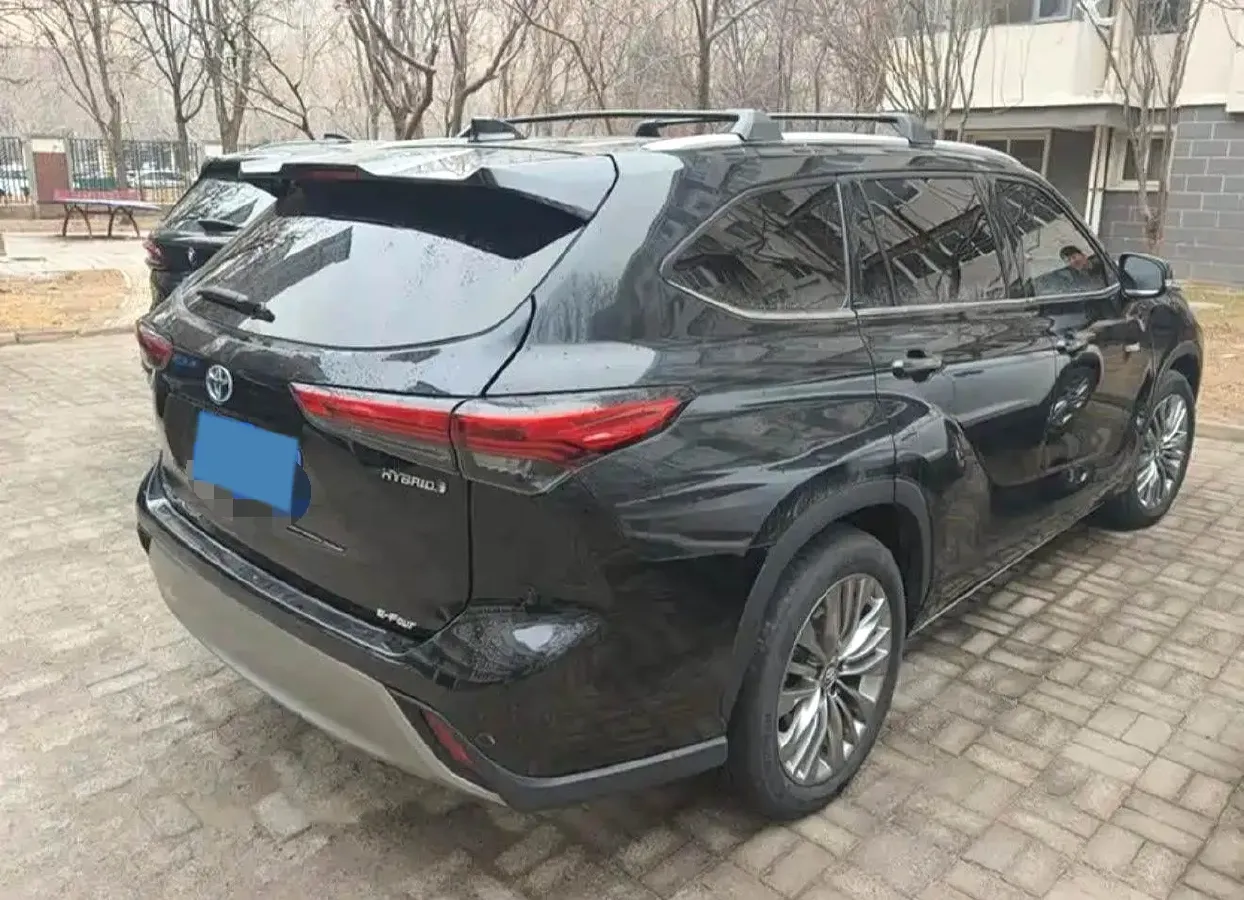 2023 Toyota Highlander 2.5L 189HP L4 E-CVT Hybrid,autocango,china used car exporter,china ev exporter,chinese used car exporter,chinese used ev exporter