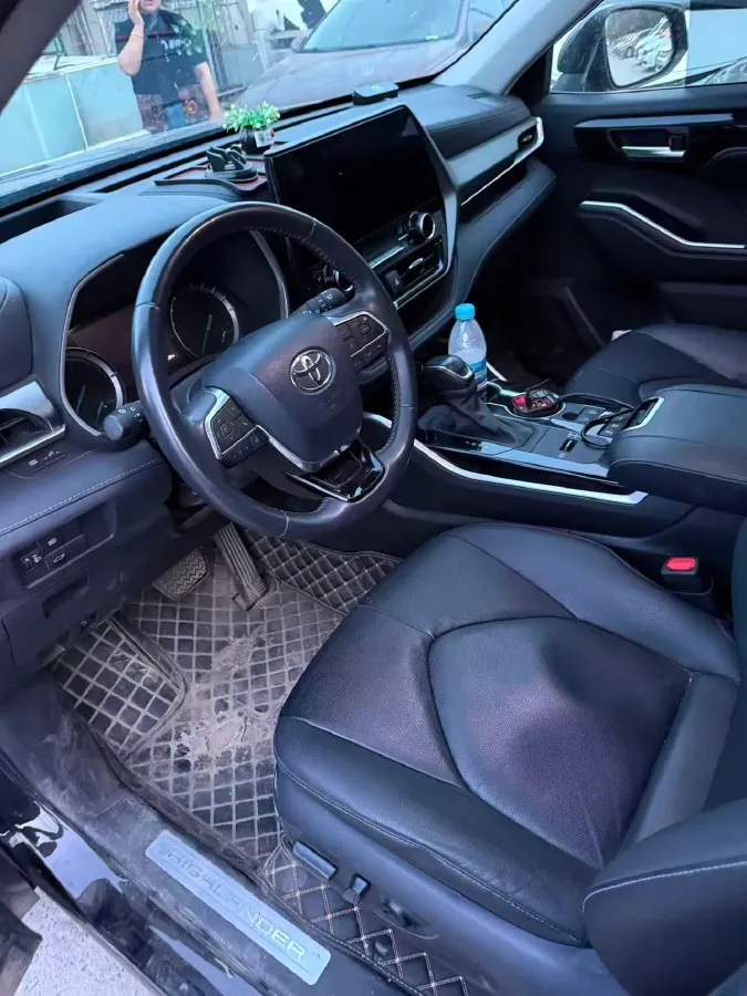 2023 Toyota Highlander 2.5L 189HP L4 E-CVT Hybrid,autocango,china used car exporter,china ev exporter,chinese used car exporter,chinese used ev exporter