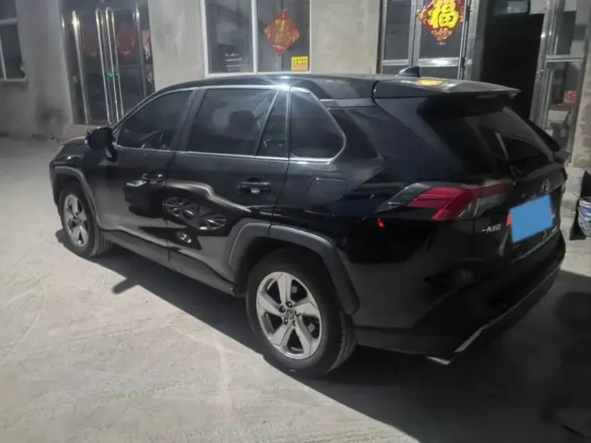 2020 Toyota RAV4 2.0L 171HP L4 CVT,autocango,china used car exporter,china ev exporter,chinese used car exporter,chinese used ev exporter