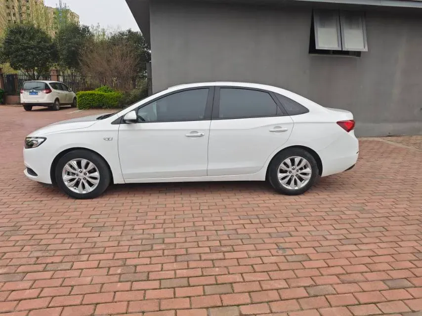 2021 Buick Excelle 1.5L 113HP L4 6AT,autocango,china used car exporter,china ev exporter,chinese used car exporter,chinese used ev exporter