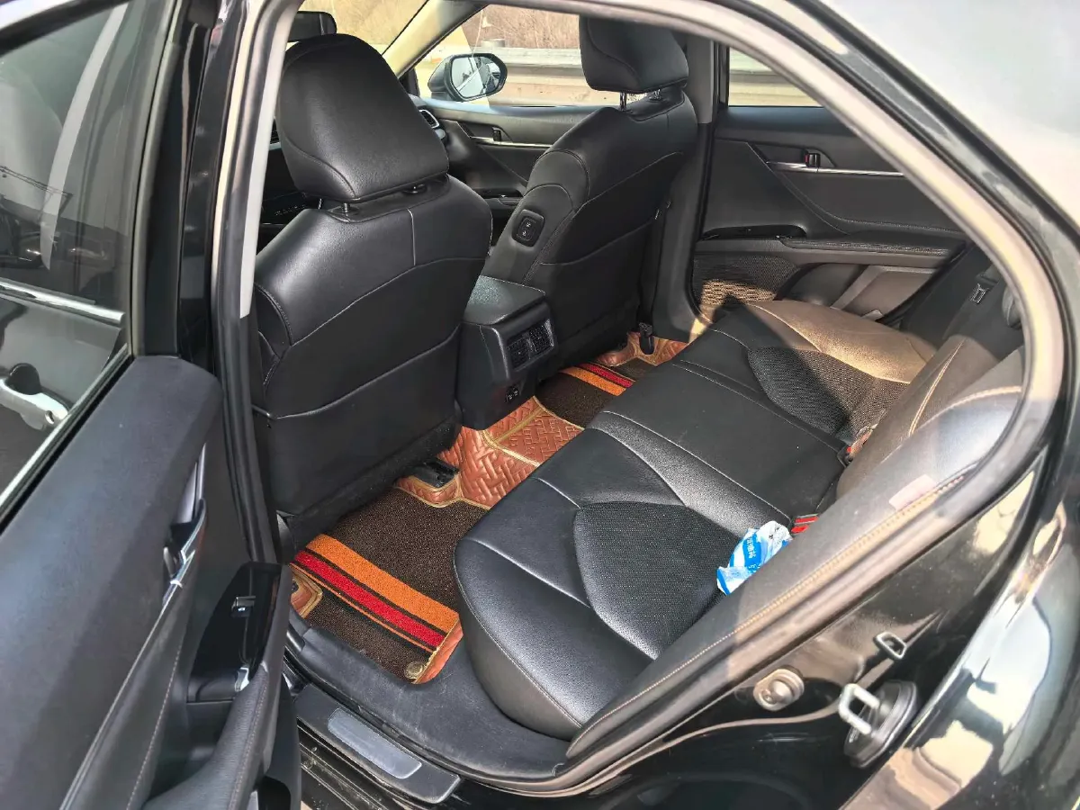 2019 Toyota Camry 2.5L 209HP L4 8AT,autocango,china used car exporter,china ev exporter,chinese used car exporter,chinese used ev exporter