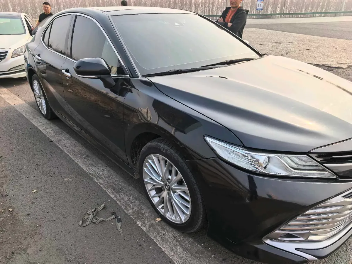 2019 Toyota Camry 2.5L 209HP L4 8AT,autocango,china used car exporter,china ev exporter,chinese used car exporter,chinese used ev exporter