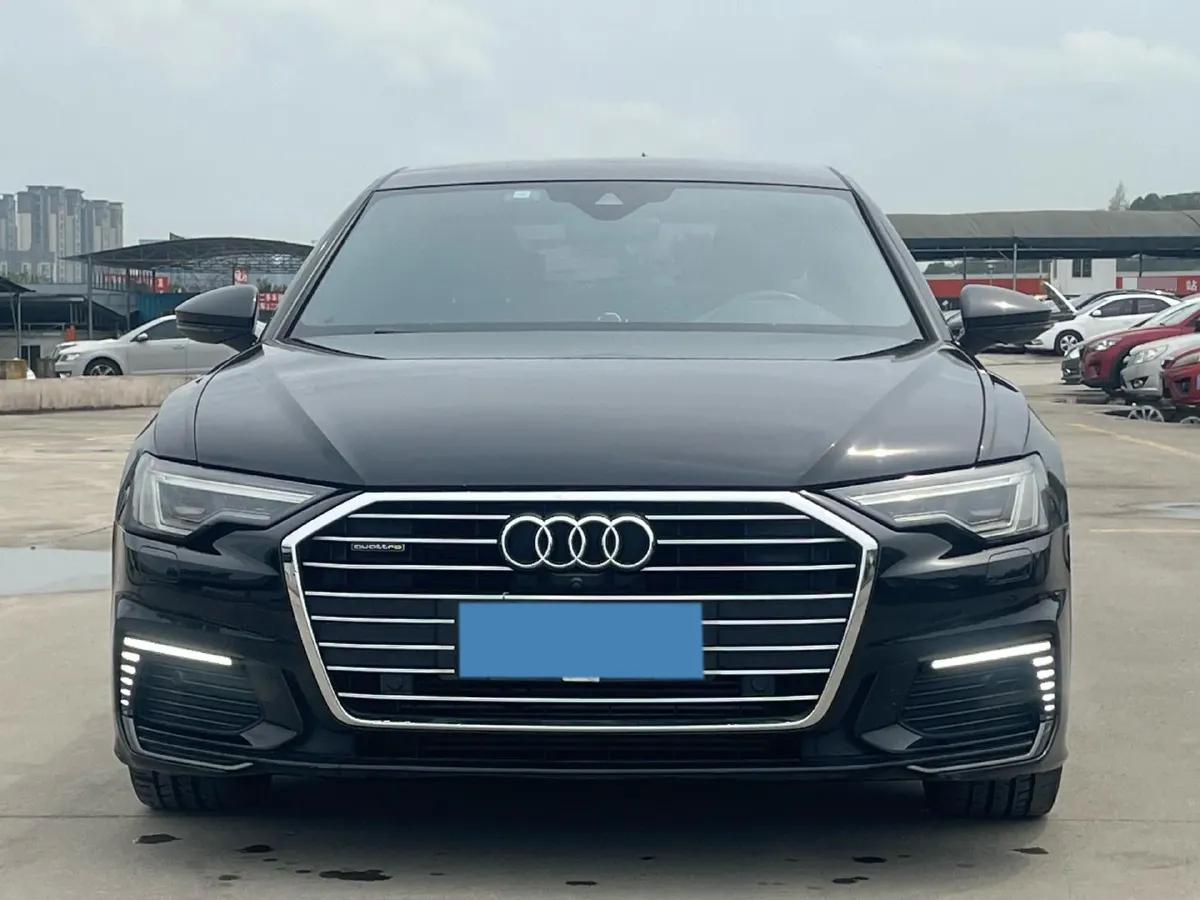 2020 Audi A6L 2.0T 252HP L4 7DCT PHEV 14.1KWH,autocango,china used car exporter,china ev exporter,chinese used car exporter,chinese used ev exporter