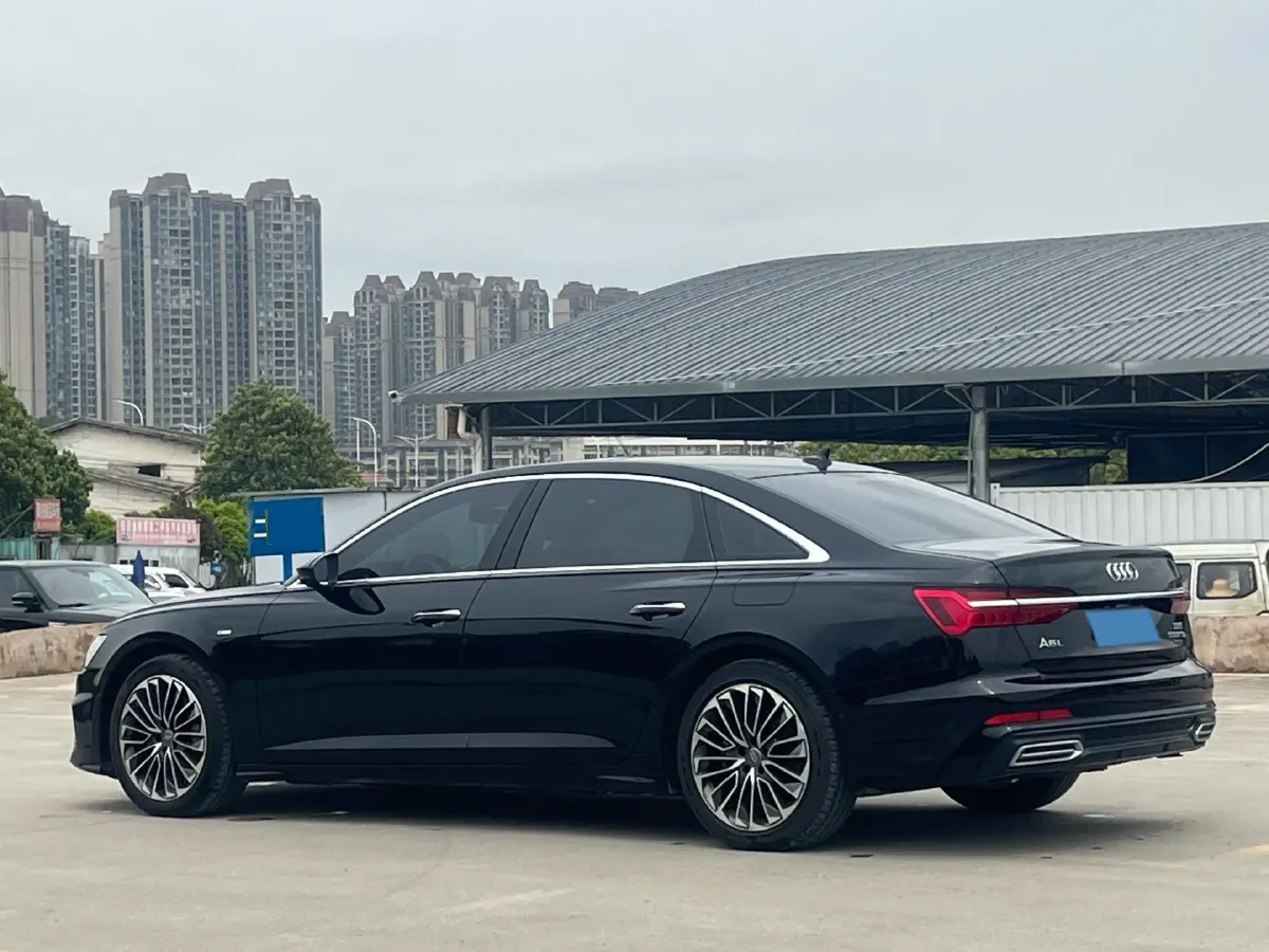 2020 Audi A6L 2.0T 252HP L4 7DCT PHEV 14.1KWH,autocango,china used car exporter,china ev exporter,chinese used car exporter,chinese used ev exporter