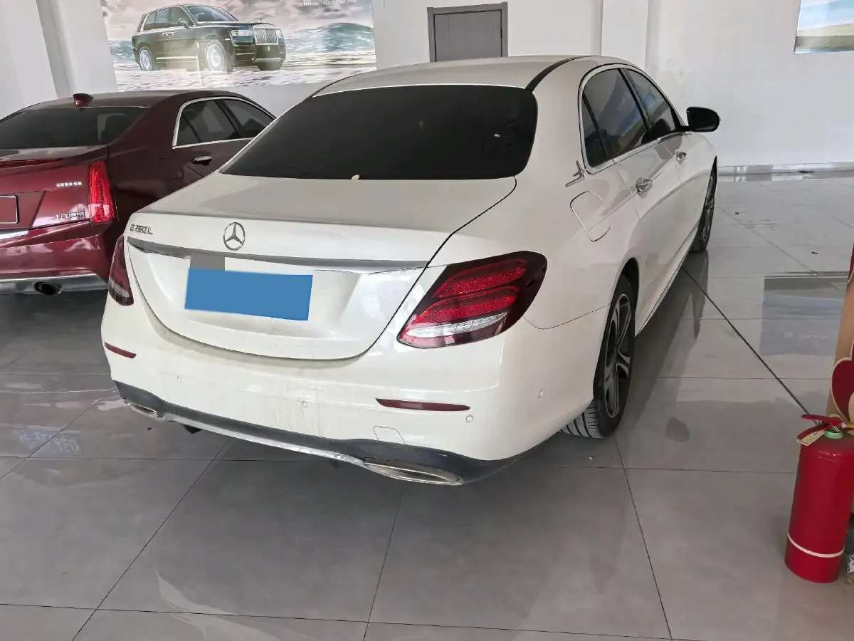 2019 Lincoln Continental 2.0T 261HP L4 6AT,autocango,china used car exporter,china ev exporter,chinese used car exporter,chinese used ev exporter