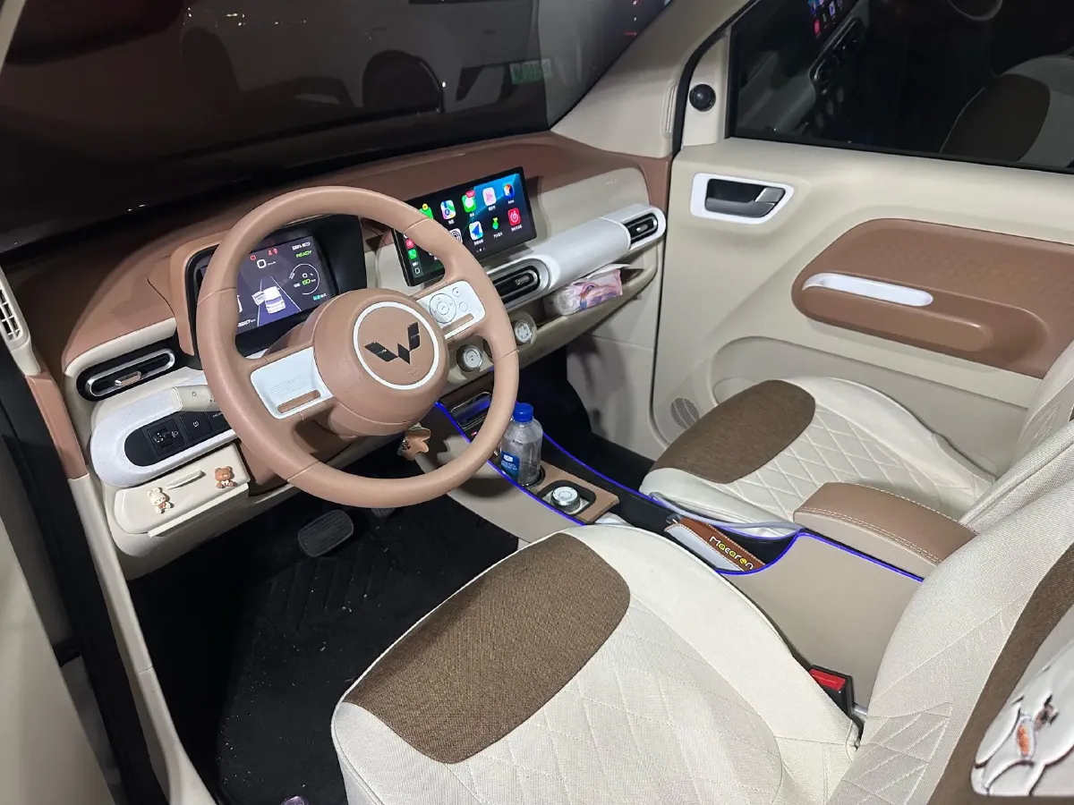 2024 WuLing HongGuang MINI EV BEV 17.3KWH,autocango,china used car exporter,china ev exporter,chinese used car exporter,chinese used ev exporter