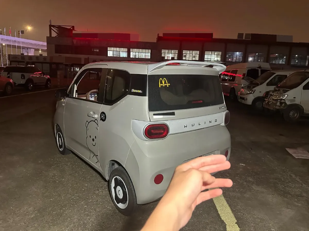 2024 WuLing HongGuang MINI EV BEV 17.3KWH,autocango,china used car exporter,china ev exporter,chinese used car exporter,chinese used ev exporter